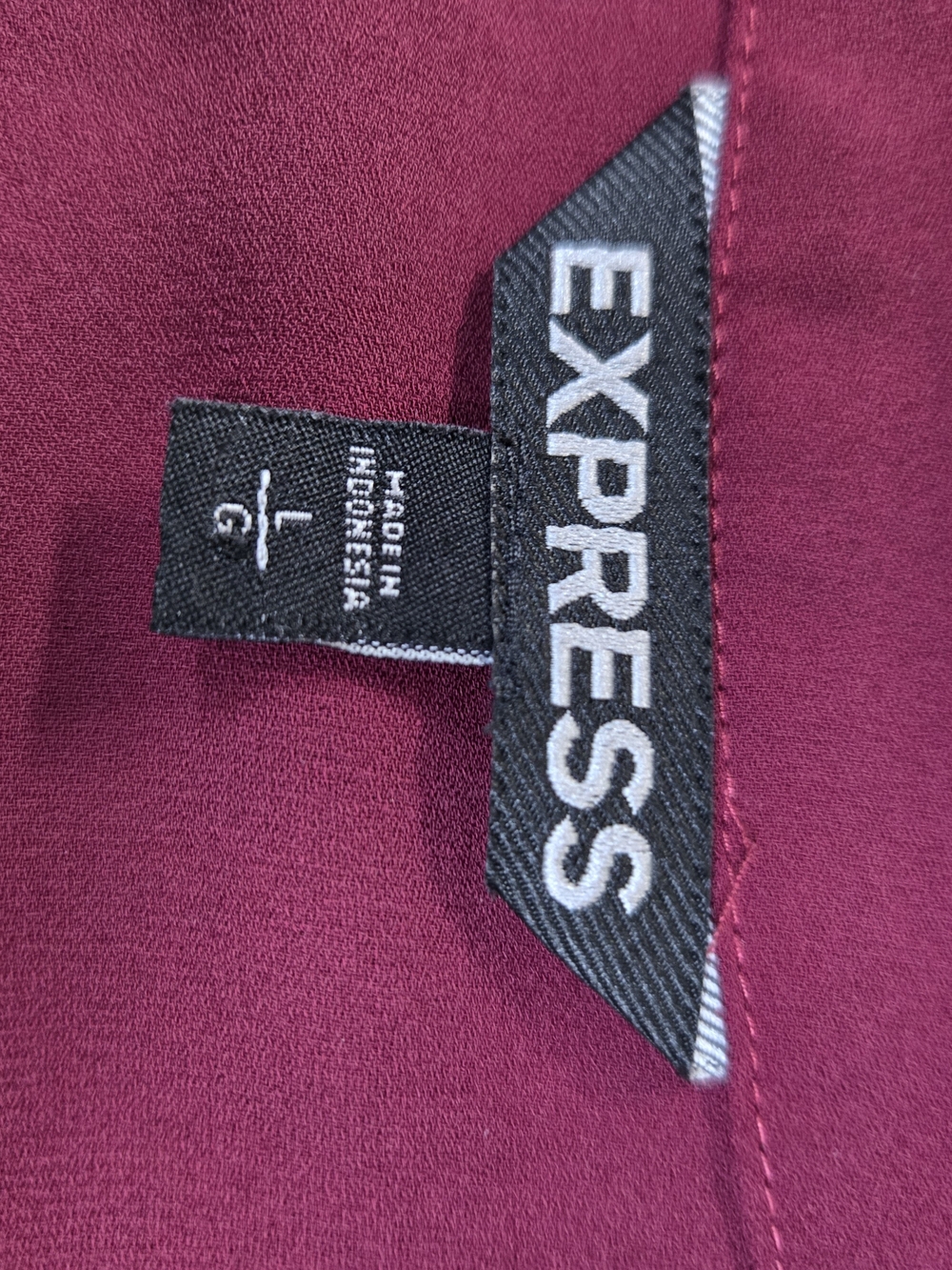 Express Women's Wine Zip-Front Pocket Blouse - Picture 2 of 6